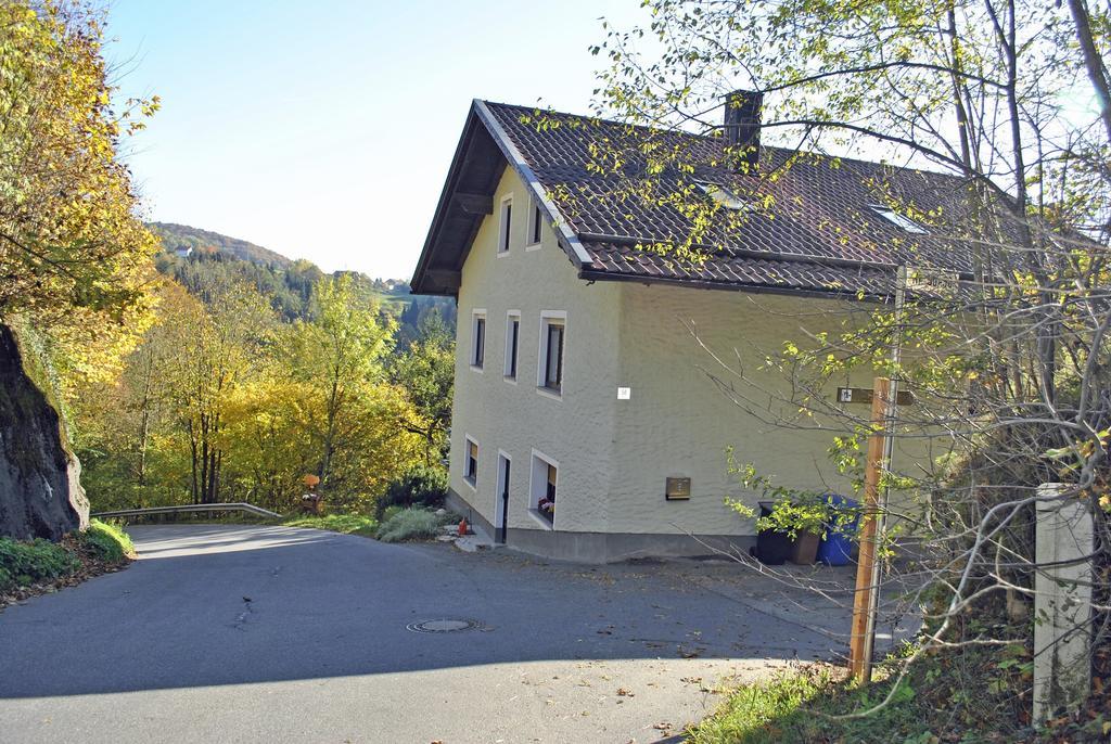 Fewo Radi An Der Buchberger Leite Apartamento Hohenau Exterior foto